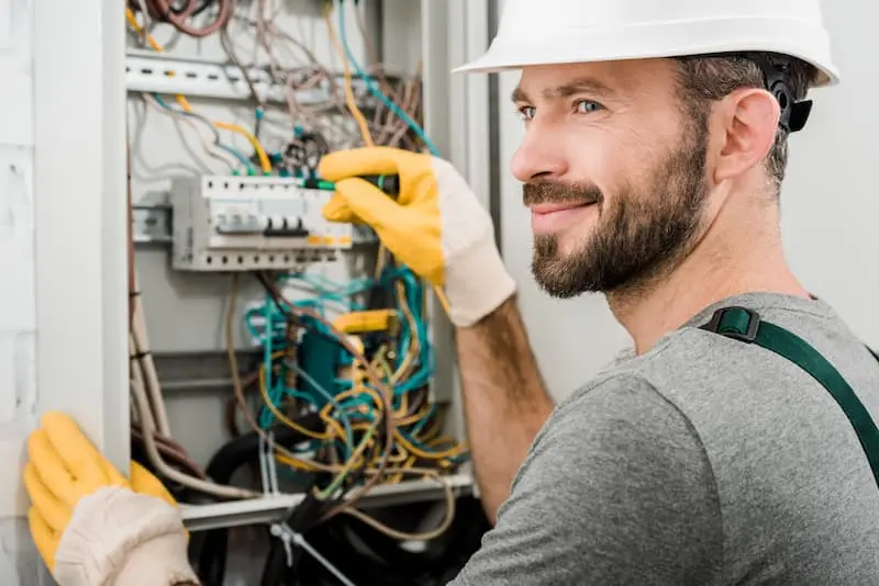 electrician course